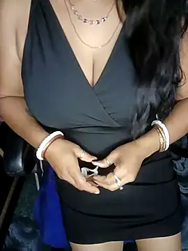 MAHI066 online show from May 5, 7:06 pm