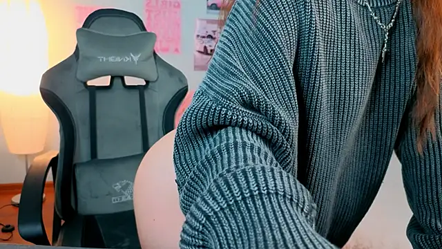 fallin lovee online show from February 2, 7:35 pm