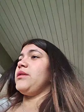 Ivy enjoy online show from February 3, 8:45 pm