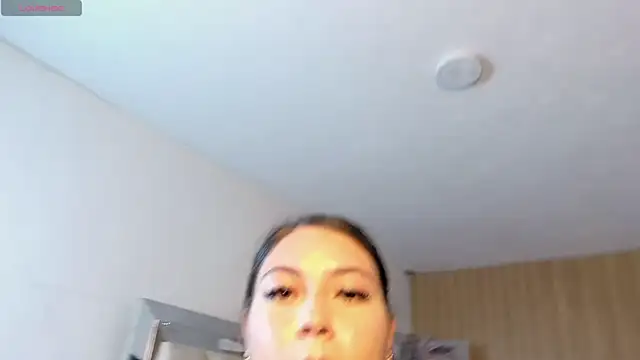 PenelopeDavis online show from December 20, 5:11 am