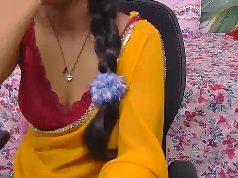 bold-smirthii online show from February 28, 8:14 am