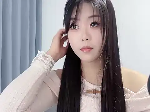 smalldaisy online show from December 23, 7:12 am