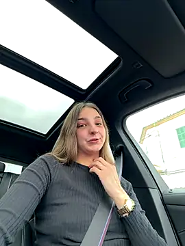 Just-Dori online show from December 20, 10:19 am