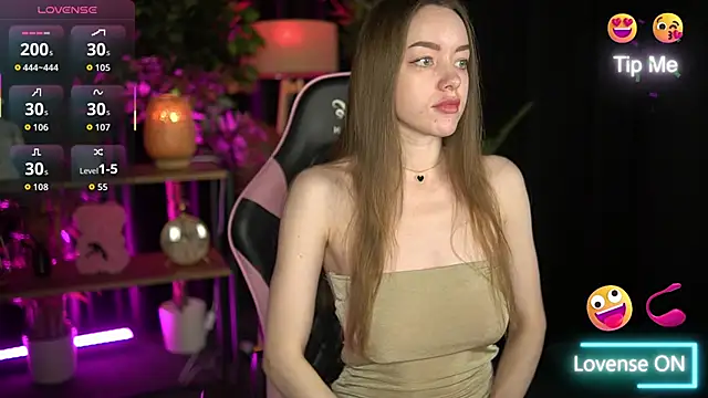 Velouraa online show from January 9, 3:38 pm