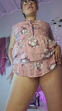 Sweet feeling30 online show from February 19, 11:58 pm