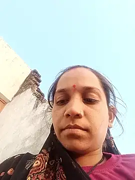 Karishma singh online show from January 12, 11:15 am