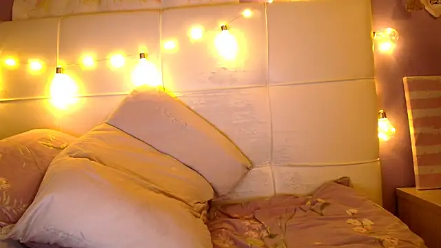 sexxxyredxxx online show from January 11, 12:43 pm