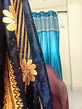 Deshi bhabhi143 online show from March 9, 6:38 am