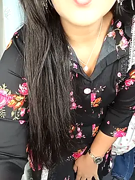 Deshi bhabhi143 online show from June 1, 6:48 am