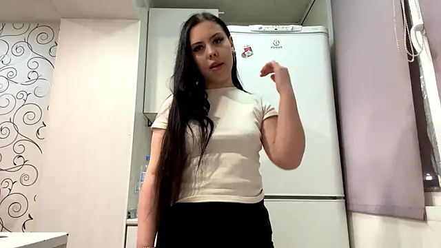 CherlyKeiper online show from December 21, 3:27 pm