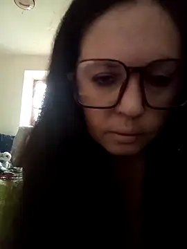 EdgedSleeve online show from February 10, 11:46 am