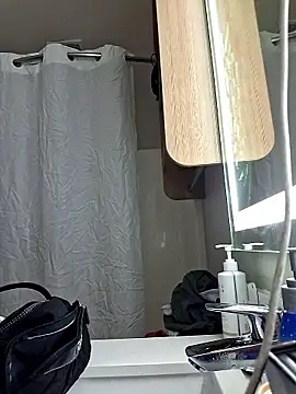 Wanderlus96 online show from January 12, 12:54 pm