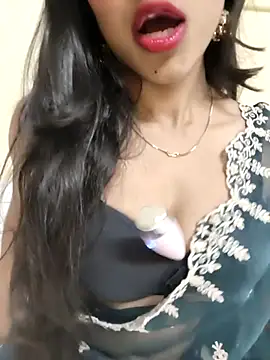 Yours-Zeenat online show from April 14, 7:03 pm