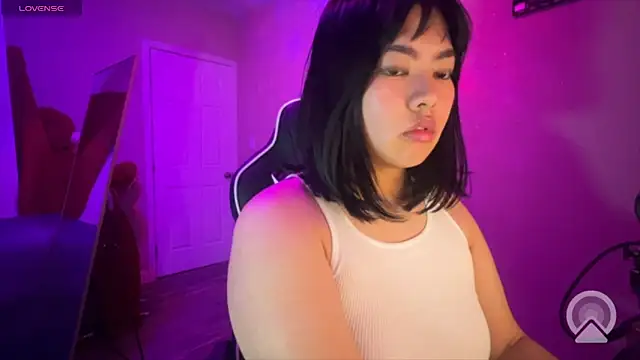 kuromixx444 online show from February 20, 9:22 am