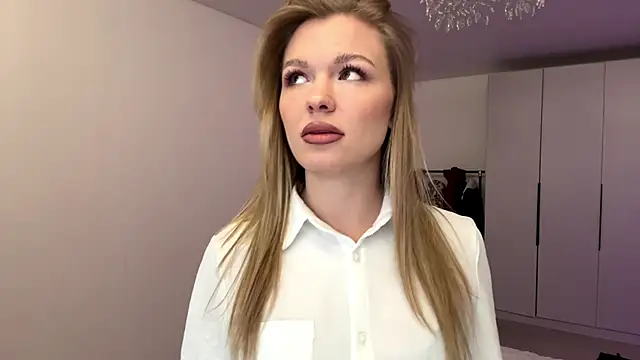 Missfit  online show from January 8, 9:35 am