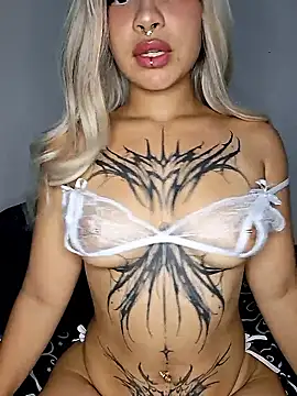 Ashnikko   online show from January 13, 4:07 am