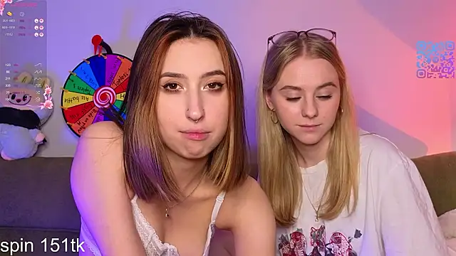 Mimipaws online show from February 18, 8:30 pm