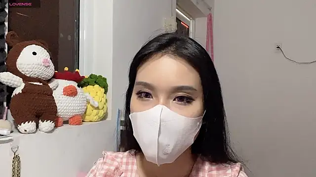 Tieu-May online show from April 7, 5:31 am