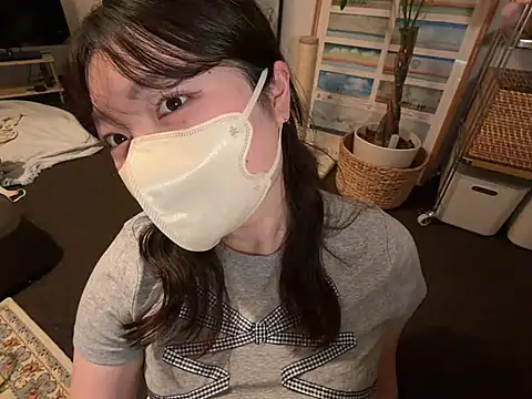   Yui  online show from June 21, 1:37 pm