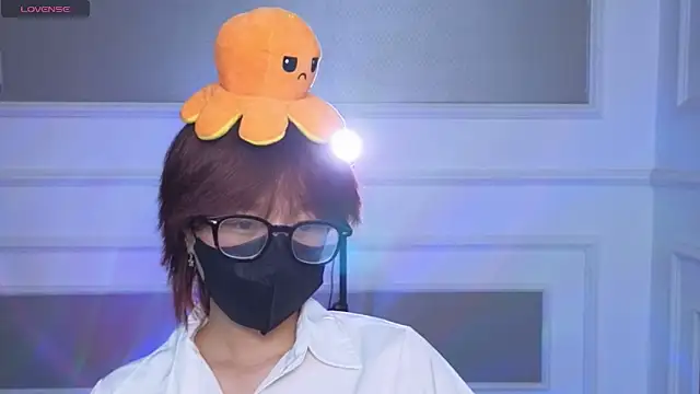     Peanut     online show from May 15, 3:26 pm