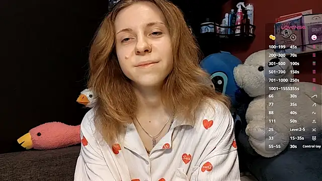 TiaraHenegan online show from February 9, 7:10 am