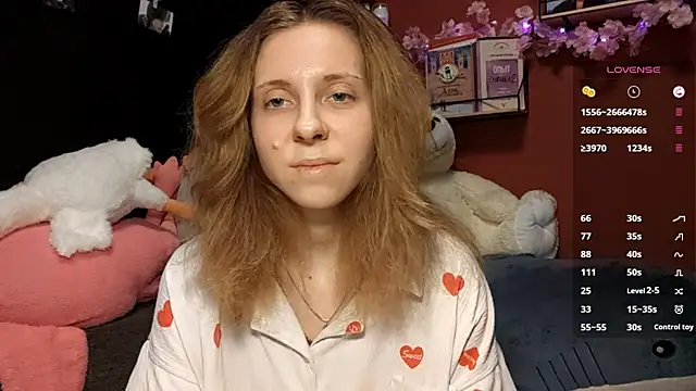 TiaraHenegan online show from February 16, 9:09 am