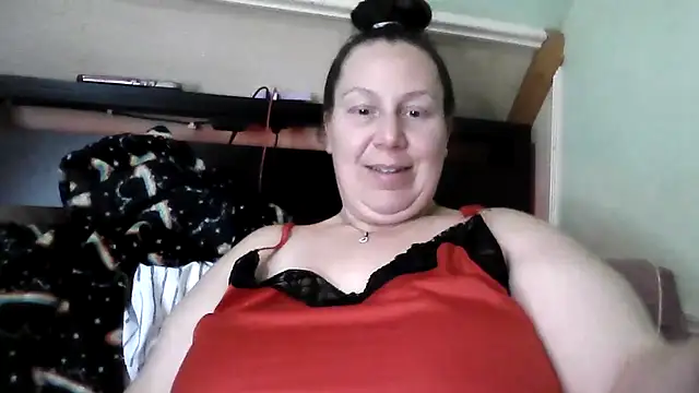 Snapshot of DallaStone chatting on October 25, 3:19 pm DallaStone online show from October 25, 3:19 pm
