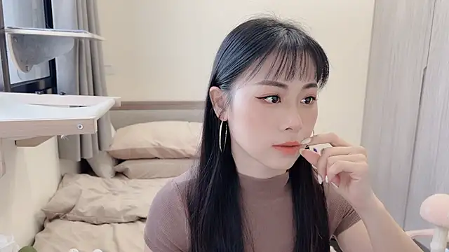 BabyOneDaily online show from February 23, 2:01 am