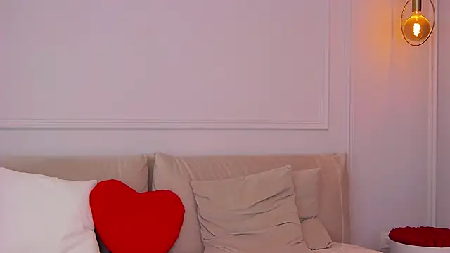 AriannaRuss online show from March 20, 5:56 am