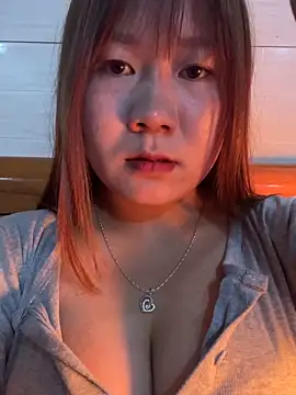 Liness101 online show from March 13, 3:08 am