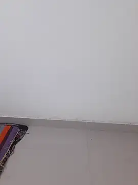 Royal Gril online show from February 11, 8:32 pm