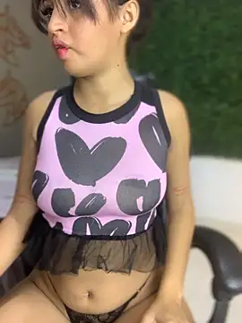 PaulaSweetFire  online show from February 18, 9:36 pm