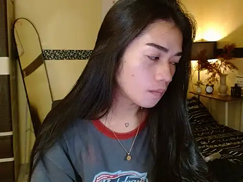 EnviousMaddie online show from February 11, 3:13 pm