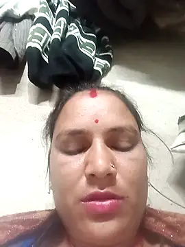 Hot hiuj online show from February 16, 7:03 pm