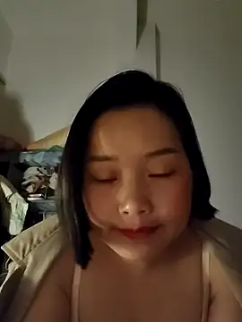   BingBing   online show from February 23, 8:30 pm