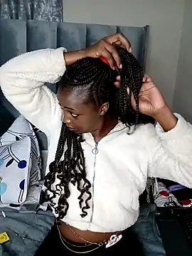 CocoButterxox online show from March 22, 10:10 am