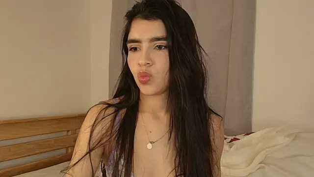 LunaRousse  online show from January 8, 2:04 am