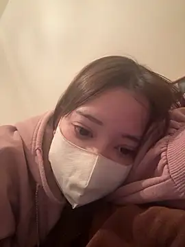 Mayu 000 online show from May 4, 12:09 pm