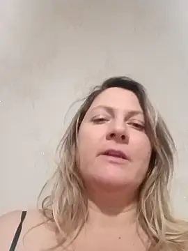 Stephania77727 online show from January 9, 9:52 pm