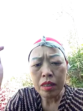 Agnes-baby online show from April 12, 8:39 am