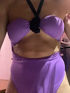 cdzinhahanna online show from March 5, 2:57 pm