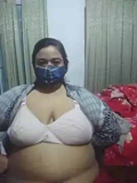 momo loves online show from February 16, 4:07 pm