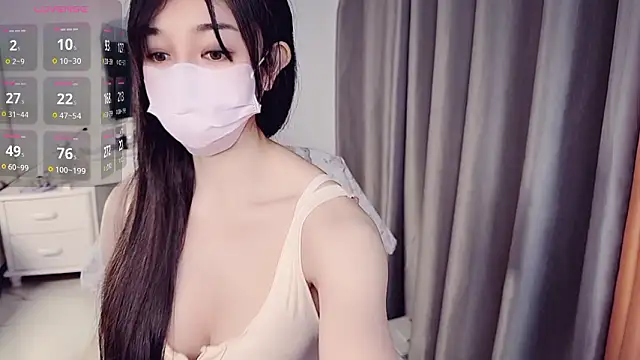 NolanMia online show from March 11, 8:51 am