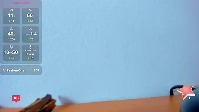 emilywilliis online show from February 4, 12:52 pm