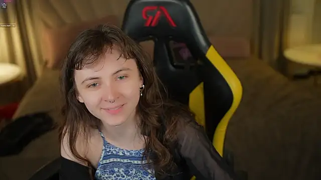 Orly flame online show from March 23, 4:02 pm