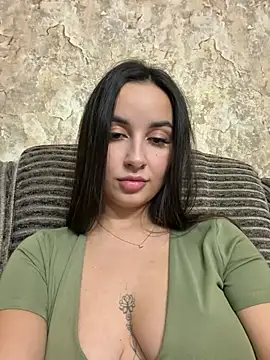 Mia ti online show from January 9, 11:53 pm