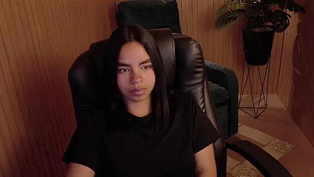 SofiaMante  online show from March 14, 9:27 pm