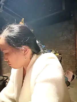 yu--yo online show from January 14, 11:48 am