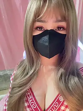 -Violet-t online show from April 11, 11:41 pm