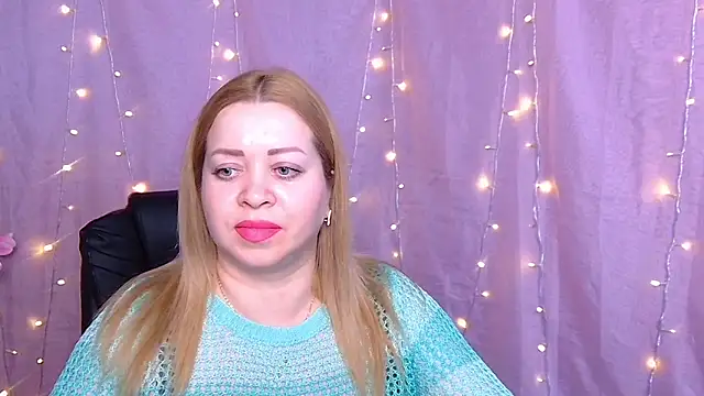 OliviaVerr online show from March 12, 1:14 pm